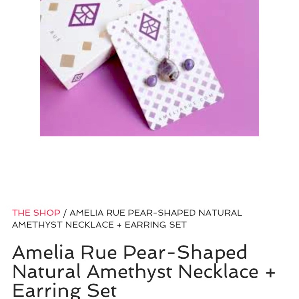 Necklace and earring set
